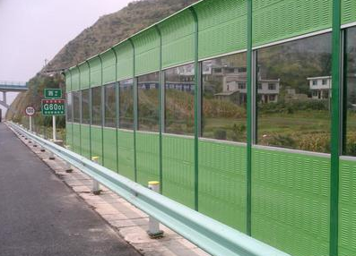 <a href=http://m.on-q.net/news_article.html?news_id=111>高速聲屏障</a>