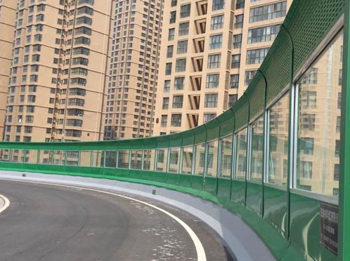 <a href=http://m.on-q.net/news_article?news_id=116>天津公路聲屏障</a>