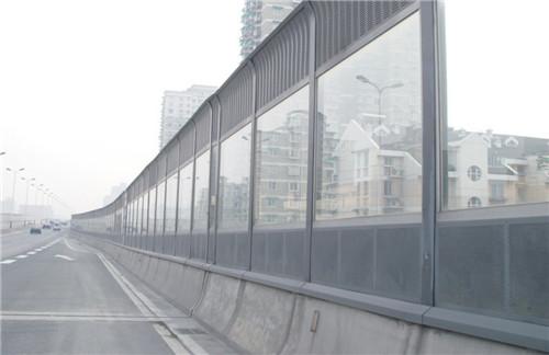 <a href=http://m.on-q.net/news_article?news_id=133>公路聲屏障</a>