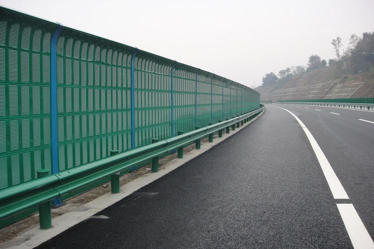 <a href=http://m.on-q.net/news_article?news_id=145>高速公路聲屏障廠家</a>